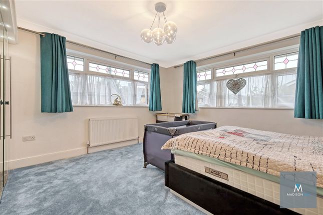 Detached house for sale in Rowland Crescent, Chigwell, Essex