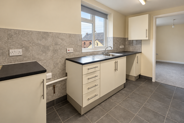 Holly Road, Telford photo 3