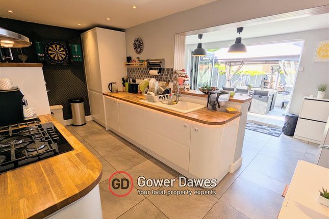 137A, Palmerston Road, West Thurrock photo 3