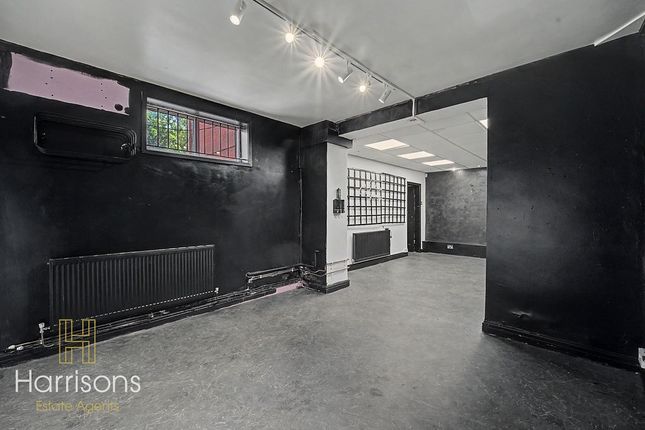 37 Knowsley Road, Wigan, Lancashire photo 4