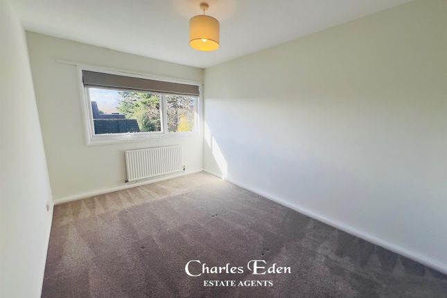Town house for sale in Westgate Road, Beckenham