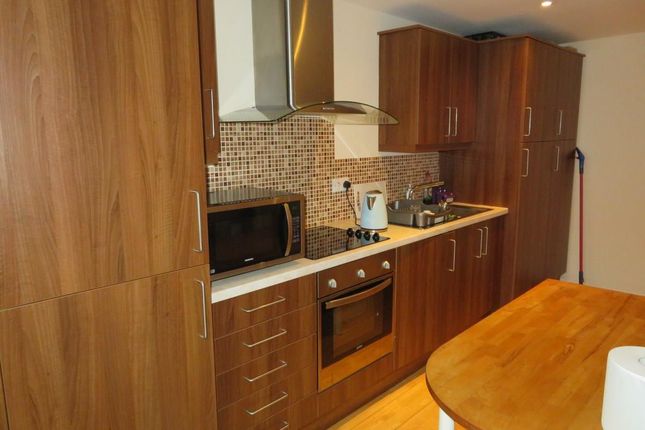 Flat, 4, Renson Close, Walton photo 3