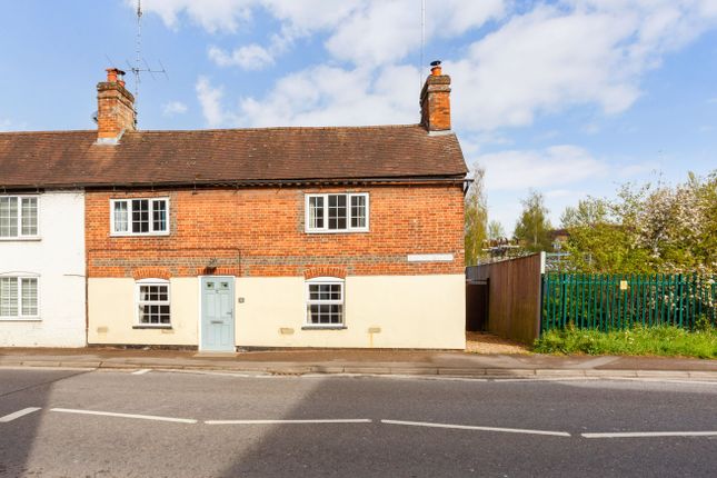 Thumbnail Cottage for sale in Charnham Street, Hungerford