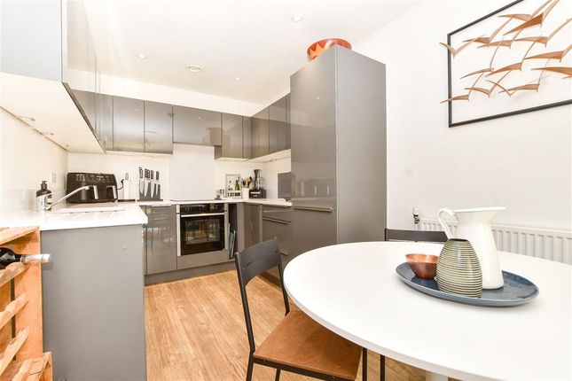 Thumbnail Flat for sale in Connersville Way, Croydon, Surrey
