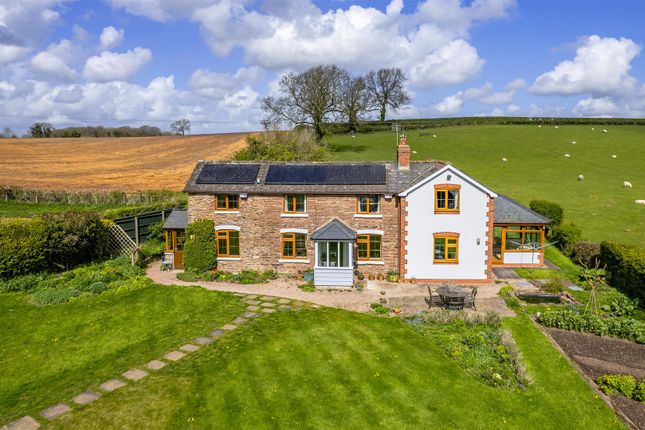 3-bed house on Tuthill Cottage, Bromyard, £625,000