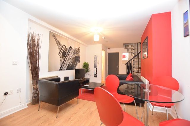 Flat 7, Sheffield photo 5