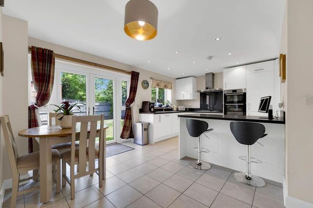 1, Lilac Avenue, Stratford-upon-Avon photo 4