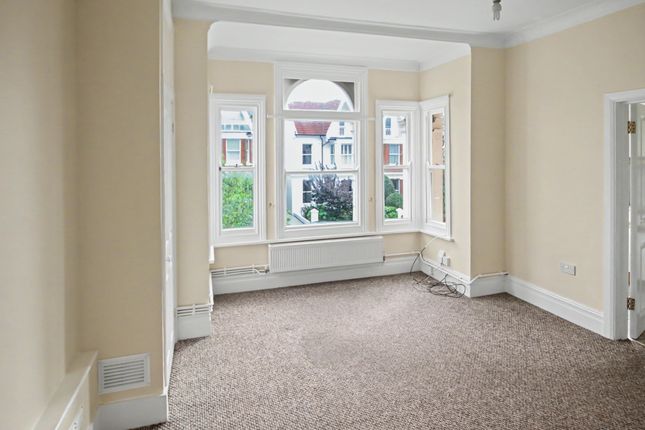 Flat 3, Hove photo 5