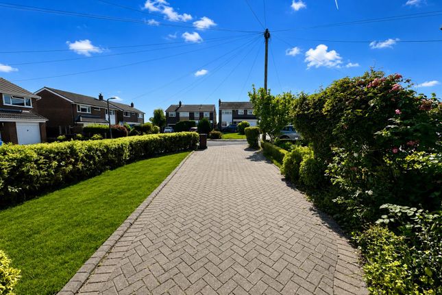 5, Warton Close, Bury photo 3
