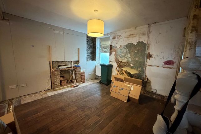 25, Waun Goch Terrace, Bridgend photo 5