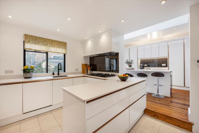 3, Crescent Terrace, Cheltenham photo 3
