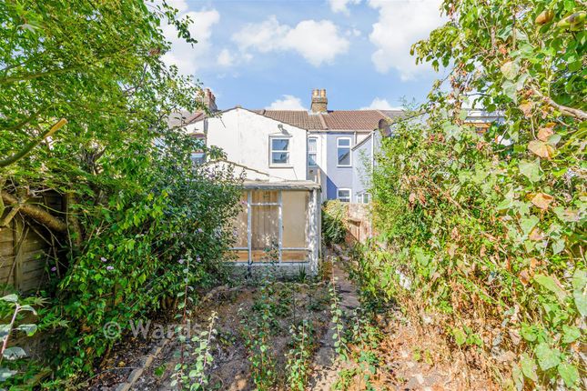 6, St. John's Road, Gillingham photo 4