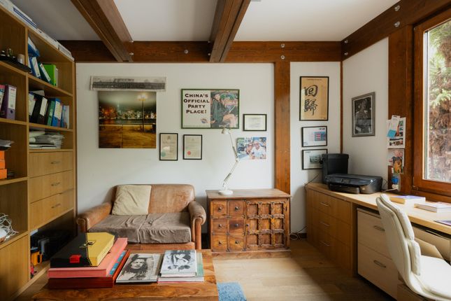 306742 - Blue Gates, Cambridge-29.Jpg