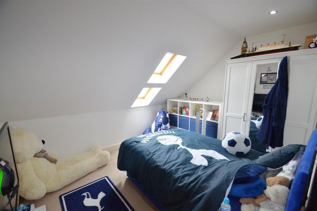 Detached house to rent in Blagrove Crescent, Ruislip