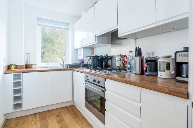 Thumbnail Flat to rent in Canonbury Street, London