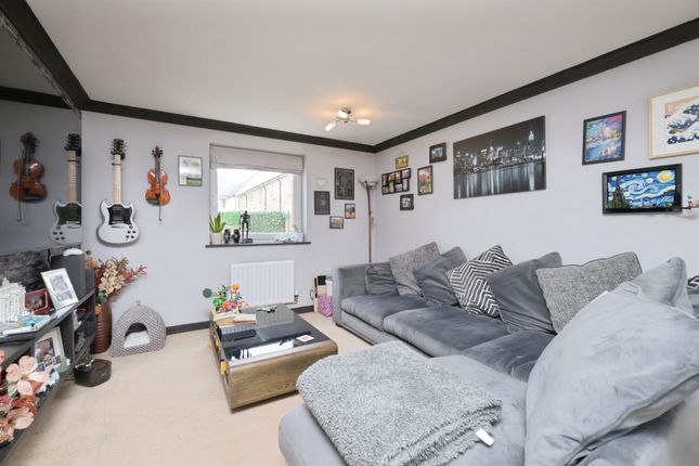 25, Beaton Crescent, Huntingdon photo 3