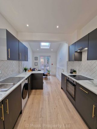 Room 4, Colchester Road, Southend On Sea photo 2