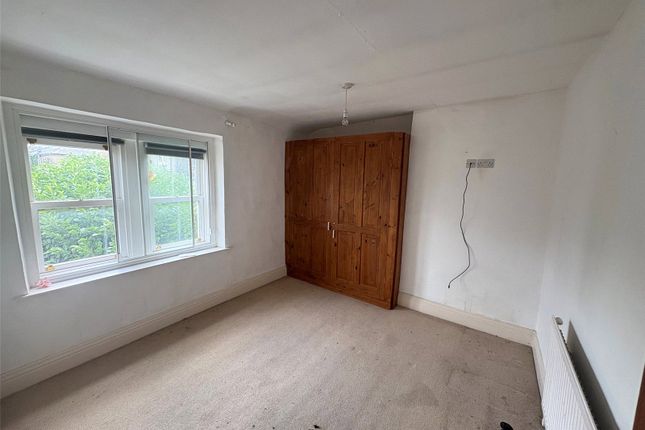 43, Cottingley Road, Bradford photo 5