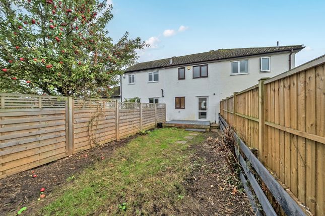 Kings Meadow Close, West Yorkshire photo 2