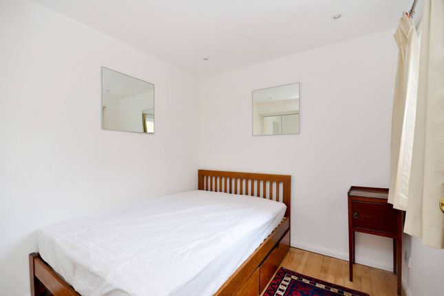 Thumbnail Flat to rent in Westbourne Terrace, Bayswater, London