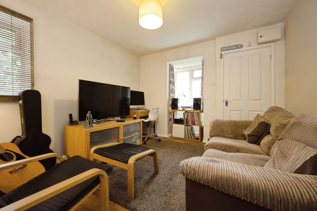 53, Fyne Drive, Leighton Buzzard photo 2