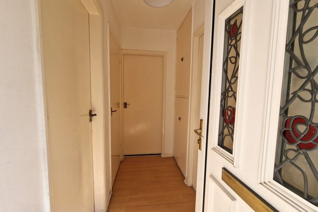 310, Kitchen Lane, Wolverhampton photo 3