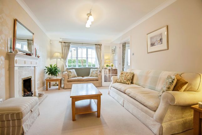 3, Fortune Way, Royston photo 4