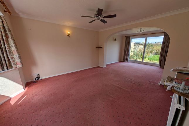 13 Fairfields, Saxmundham photo 2