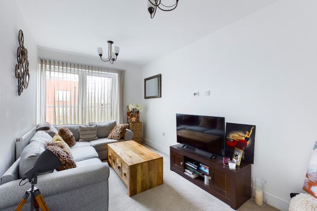 Flat for sale in Charrington Place, St.Albans