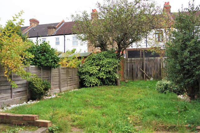 Terraced house to rent in Winterbourne Road, Thornton Heath