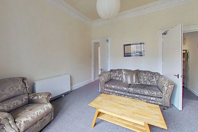 22, (1f1) Blackwood Crescent, Edinburgh photo 3