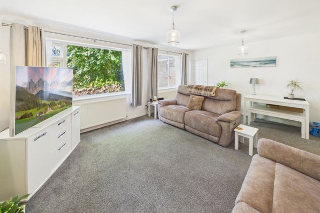 63, Snape Hill Lane, Dronfield photo 4