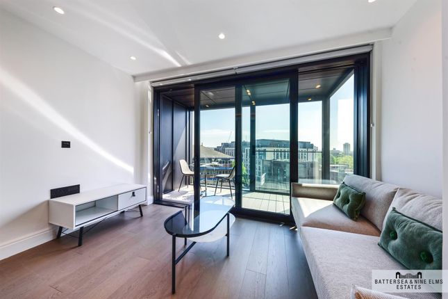 Thumbnail Studio to rent in Albert Embankment, London