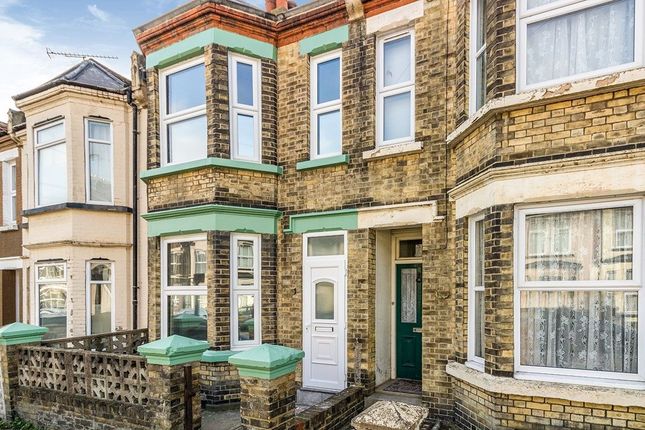 3 Bedroom Houses To Let In Gillingham Kent Primelocation