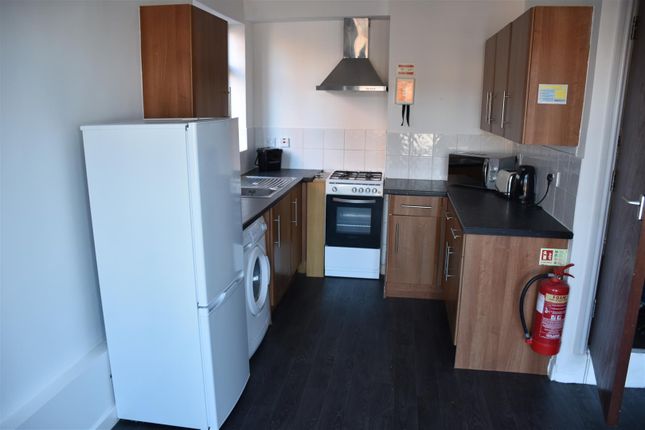 Room 3, 16, Minster Road, Coventry photo 4