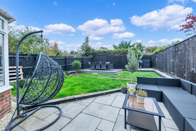 3 Walton Close, Ely photo 4