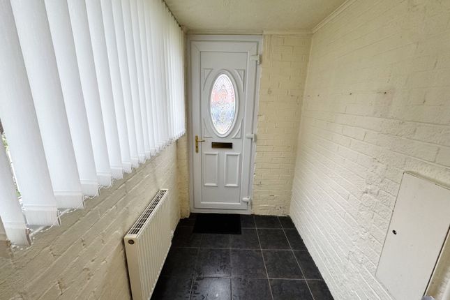 8, Hamilton Court, Durham photo 2