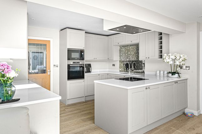 5 Brookfield Way, Harrogate photo 4