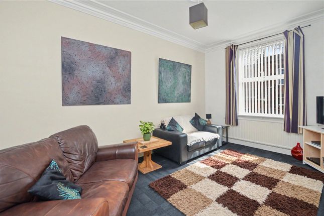 25, Middleton Road, West Yorkshire photo 4