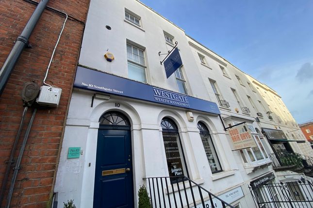 Office to let in 2nd Floor, 10 Southgate Street, Winchester, Hampshire