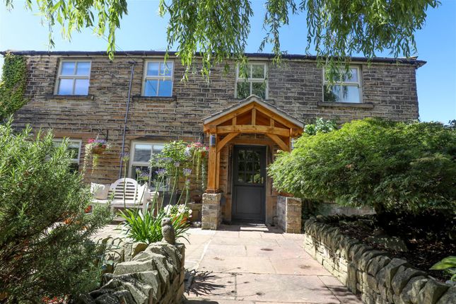 Thumbnail Property for sale in Willow Lodge, Shelley, Huddersfield