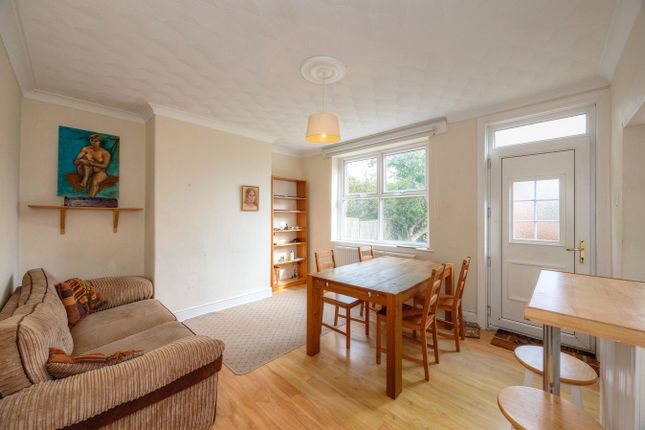 62, Midland Road, Barnsley photo 4