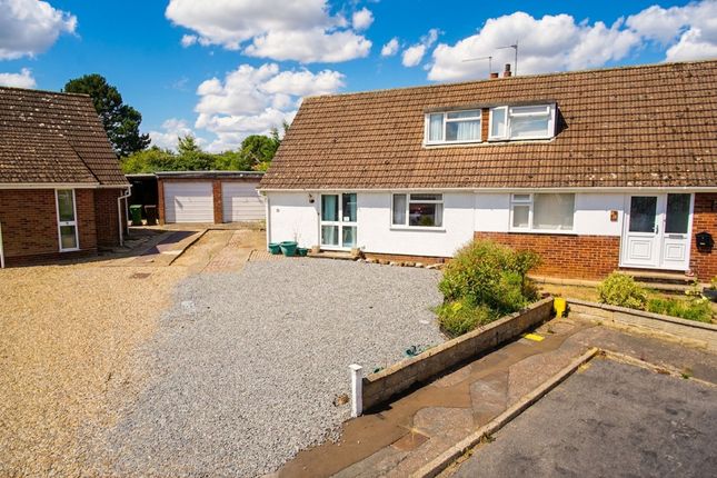 3-bed semi-detached on 10 Hendon Close, Norwich, £240,000