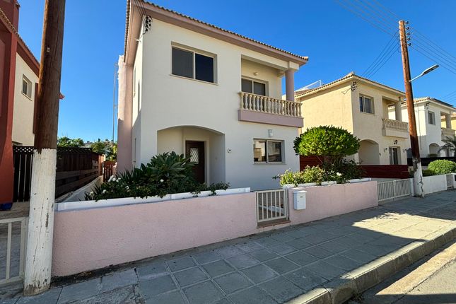 Villa for sale in Mandria Pafou, Paphos, Cyprus
