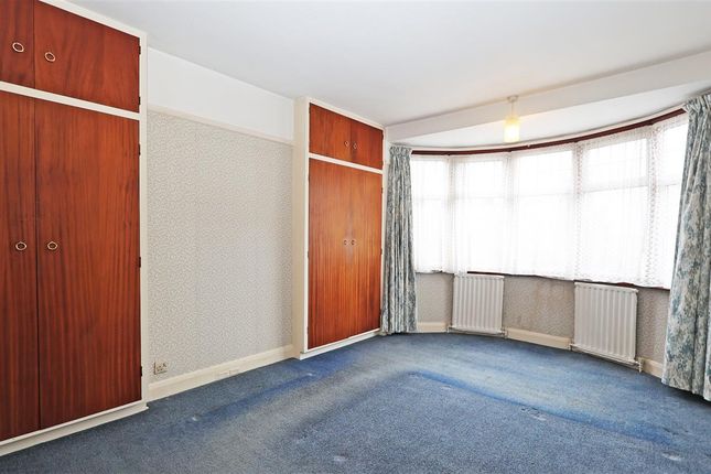 Terraced house for sale in Glen Gardens, Croydon