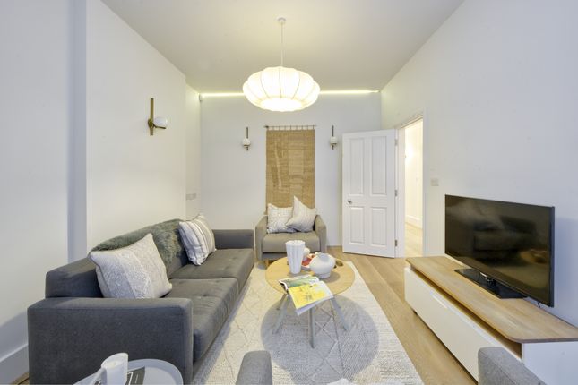 1-bed flat on Flat 6, 27, Lennox Gardens, London, £800,000
