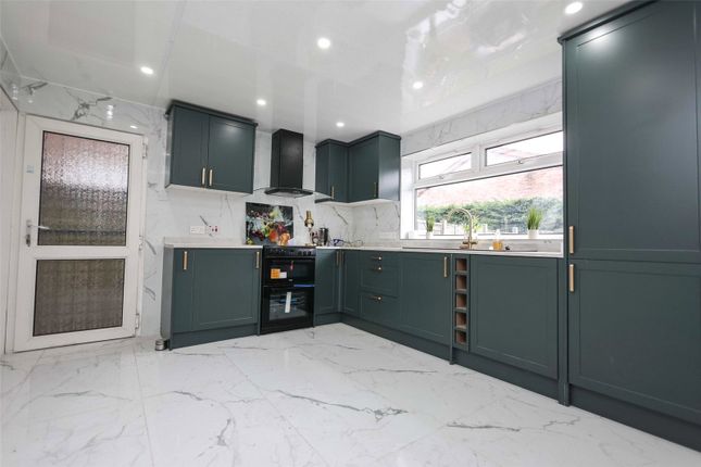 34, Ingham Way, West Midlands photo 2