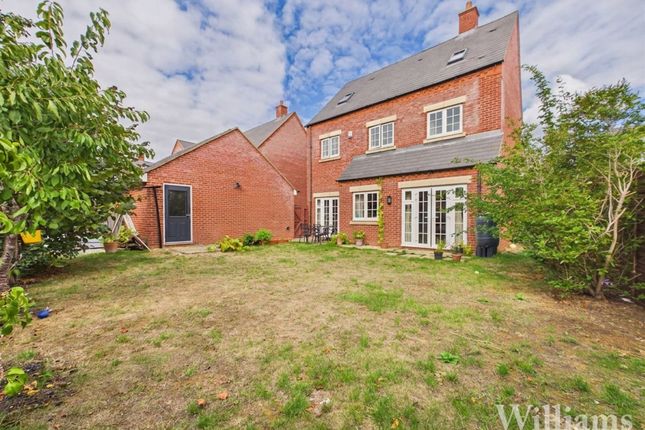 44 Siddington Drive, Aylesbury photo 4