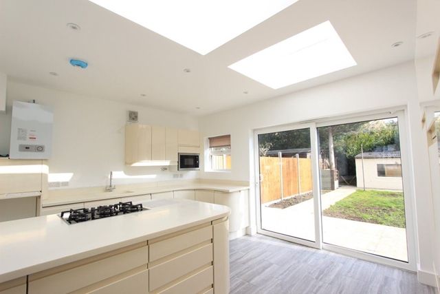 Thumbnail Terraced house to rent in Morden Gardens, Mitcham