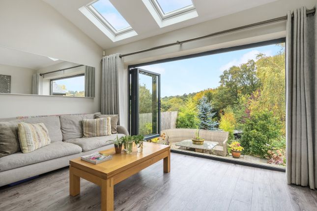 Stag View Lodge,, Glen Road, Hindhead photo 3